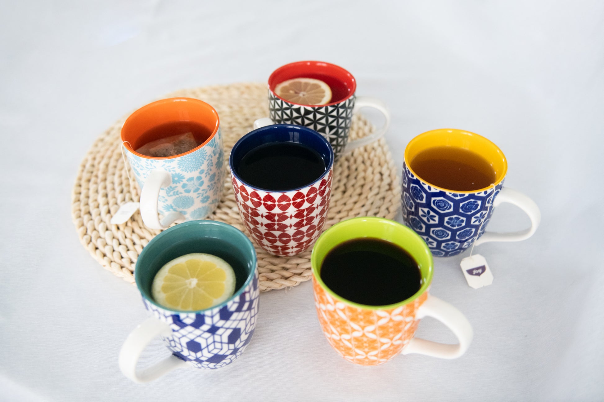Annovero Coffee Mugs, Set of 6 Modern Colorful Cute Porcelain Mugs/Cups  with Large Handle, for Women or Men, Great for Tea, Cocoa or Hot Chocolate,  16